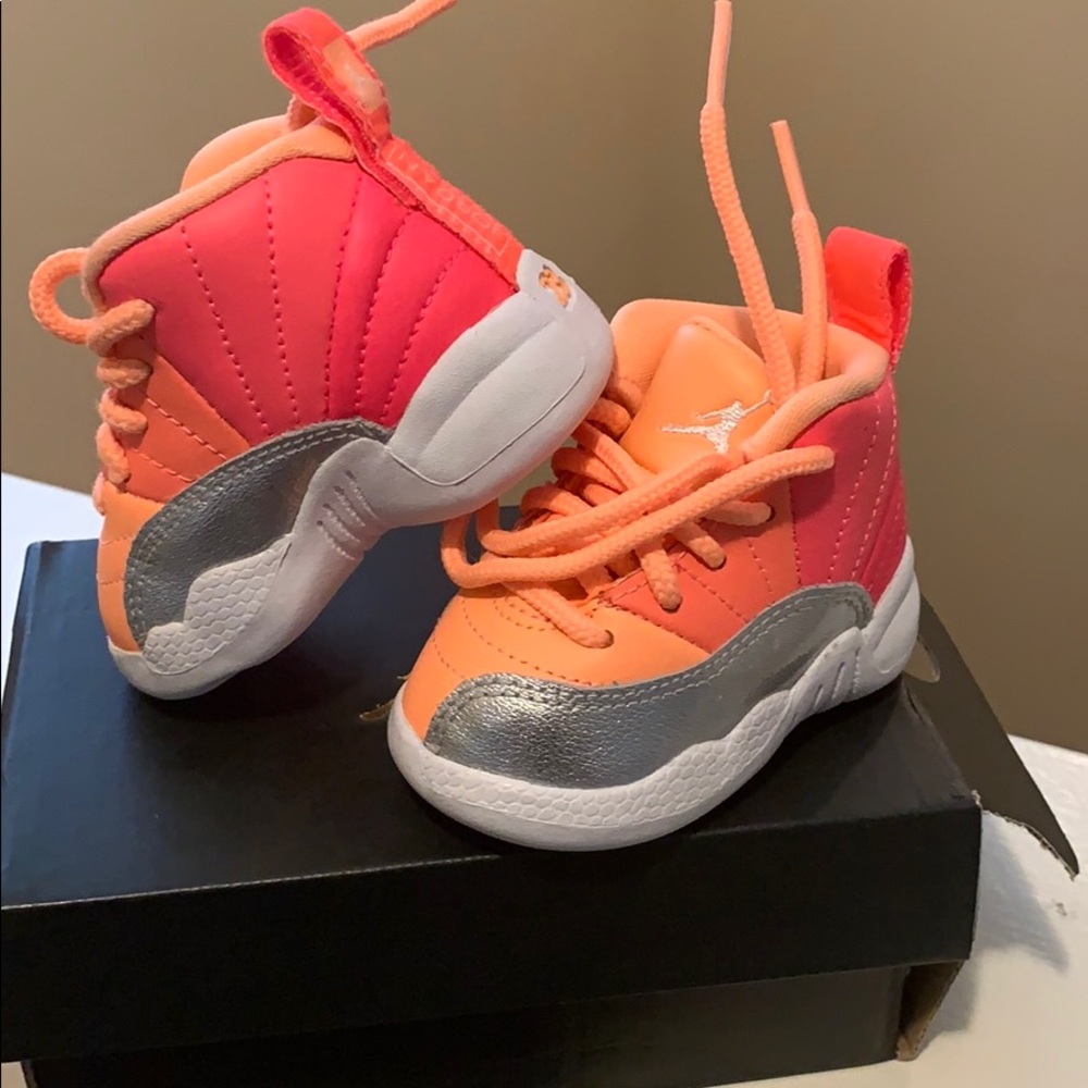 Jordan 12 Retro